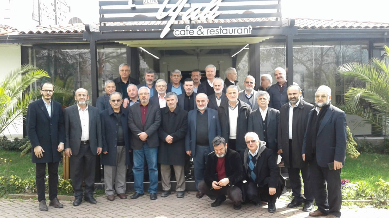 KOCAELİ MİLLETVEKİLİ SAMİ ÇAKIR ERUNİM MTTB Lİ ARKADAŞLARI İLE KAHVALTIDA BULUŞT